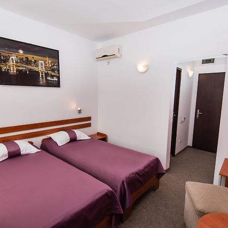 Hotel Alexis Cluj-Napoca Exteriör bild
