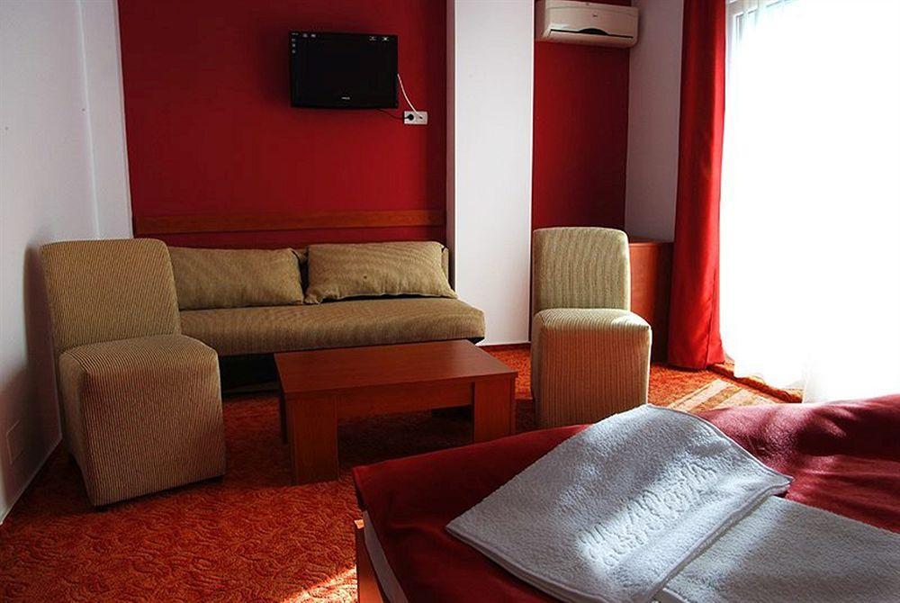 Hotel Alexis Cluj-Napoca Exteriör bild