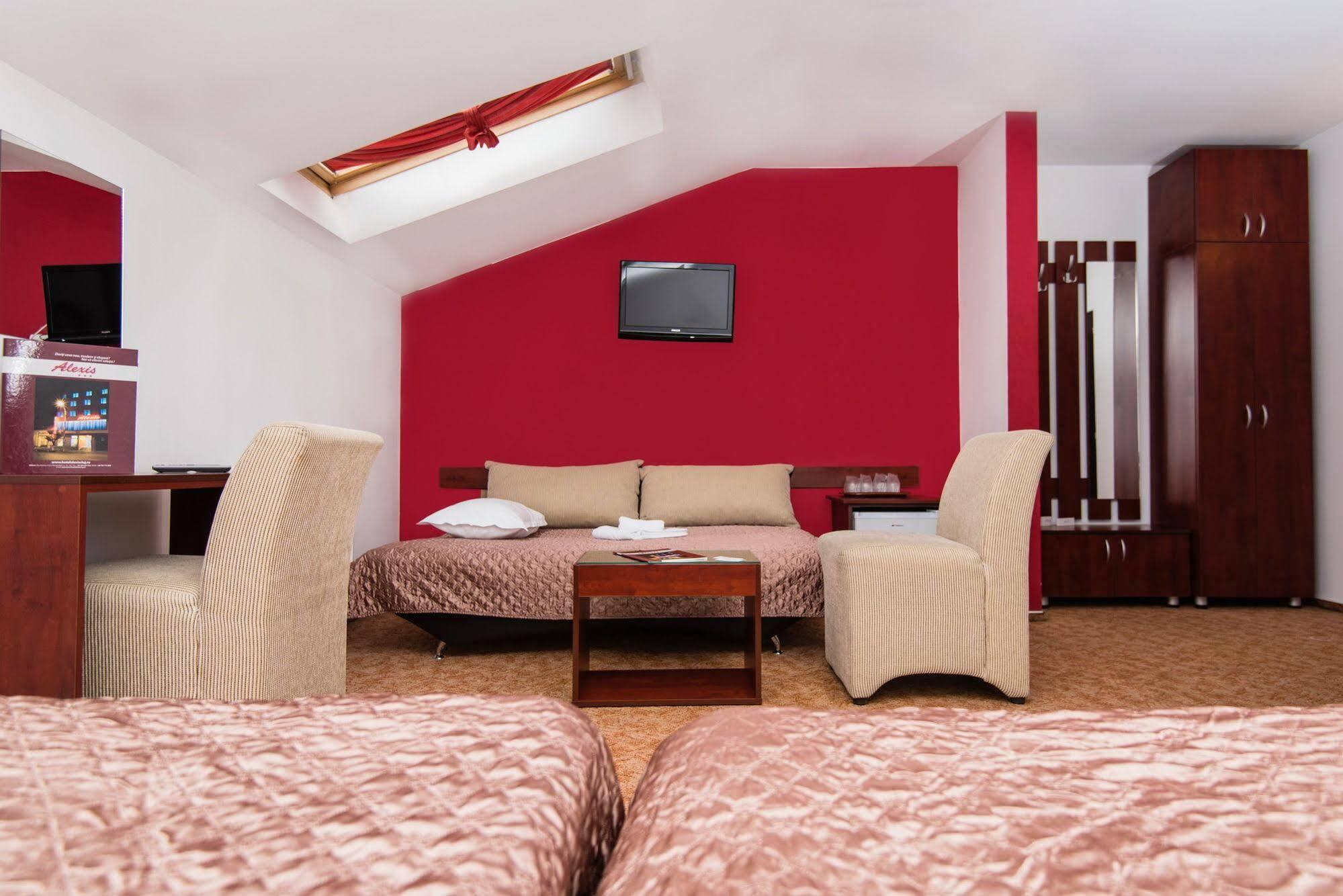 Hotel Alexis Cluj-Napoca Exteriör bild